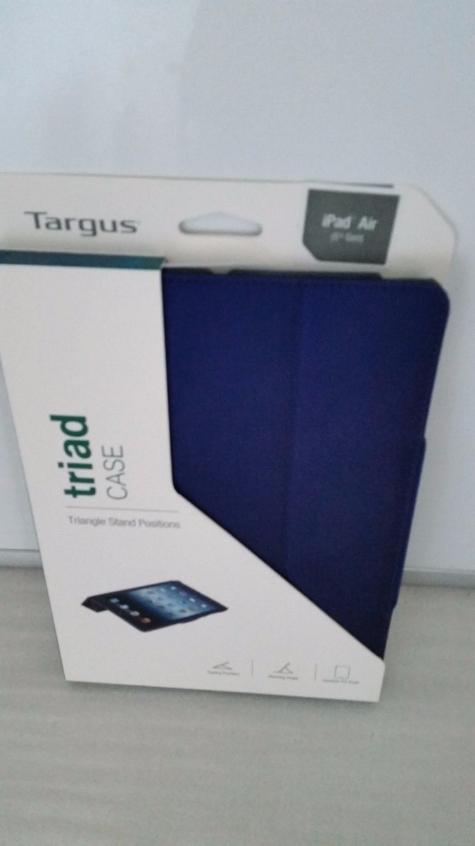 VALUE GENUINE Targus Triad Case Blue Fits Free Postage