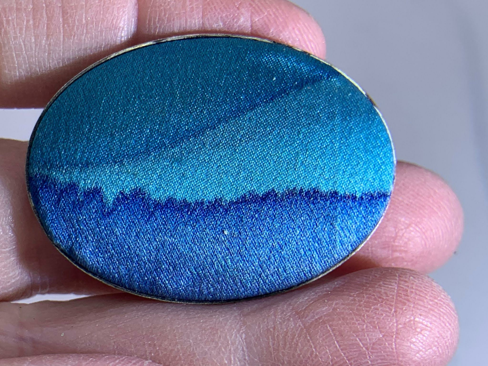 Medallion Ocean View Hand Painted Silk UHLIG Vintage Gold Pin