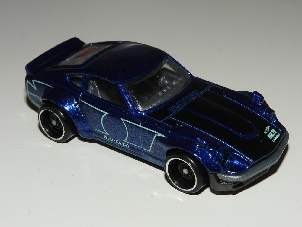 Hot Wheels CUSTOM DATSUN 240Z FAIRLADY NEO KAIDO Blue Night