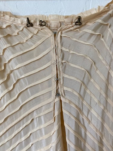 Antique Vintage Victorian Ivory Cream Silk Tiered Trained Skirt - Picture 6 of 14