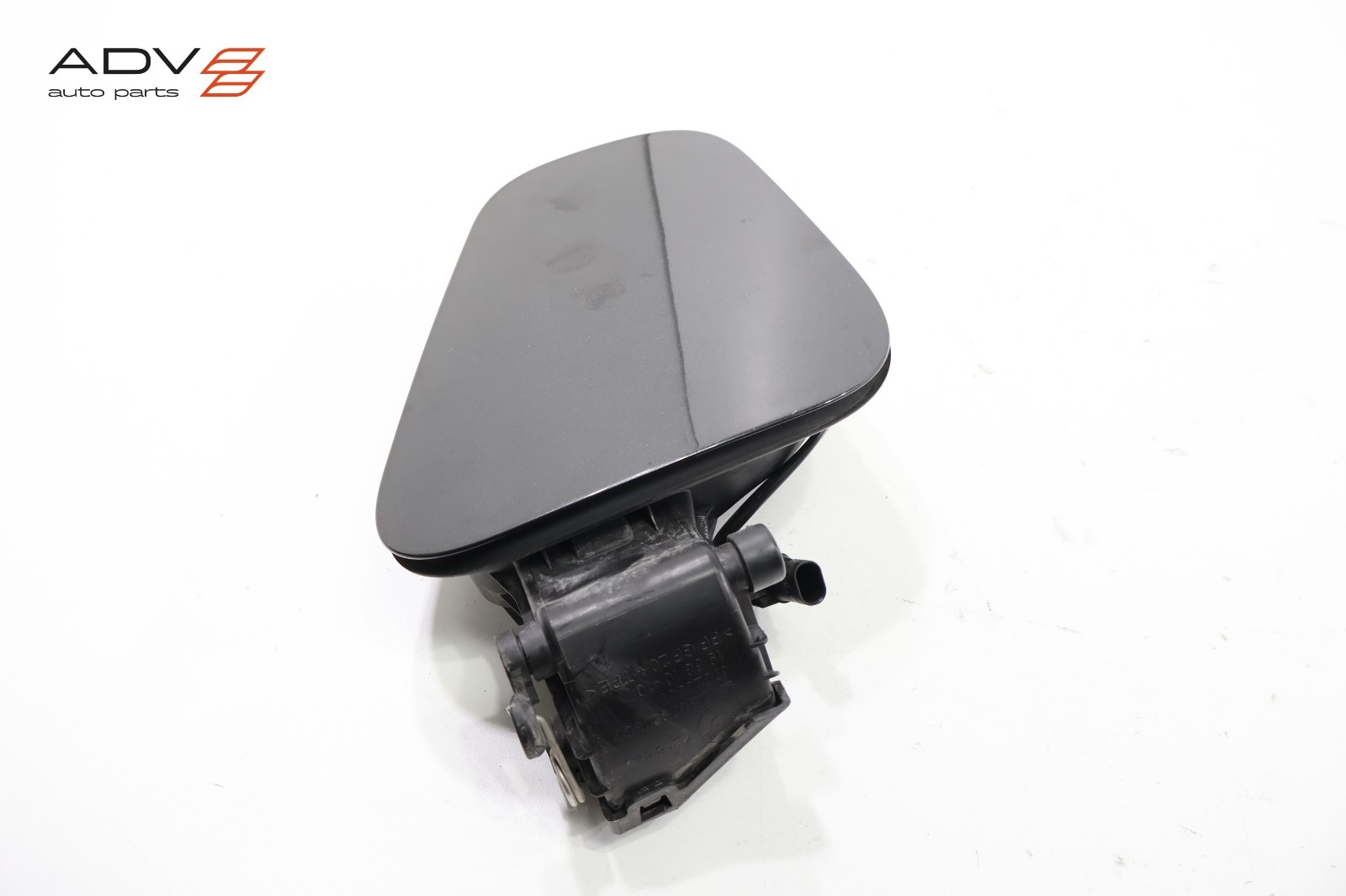 2014 - 2020 BMW i8 I12 CHARGING PORT POCKET DOOR LID FLAP COVER OEM