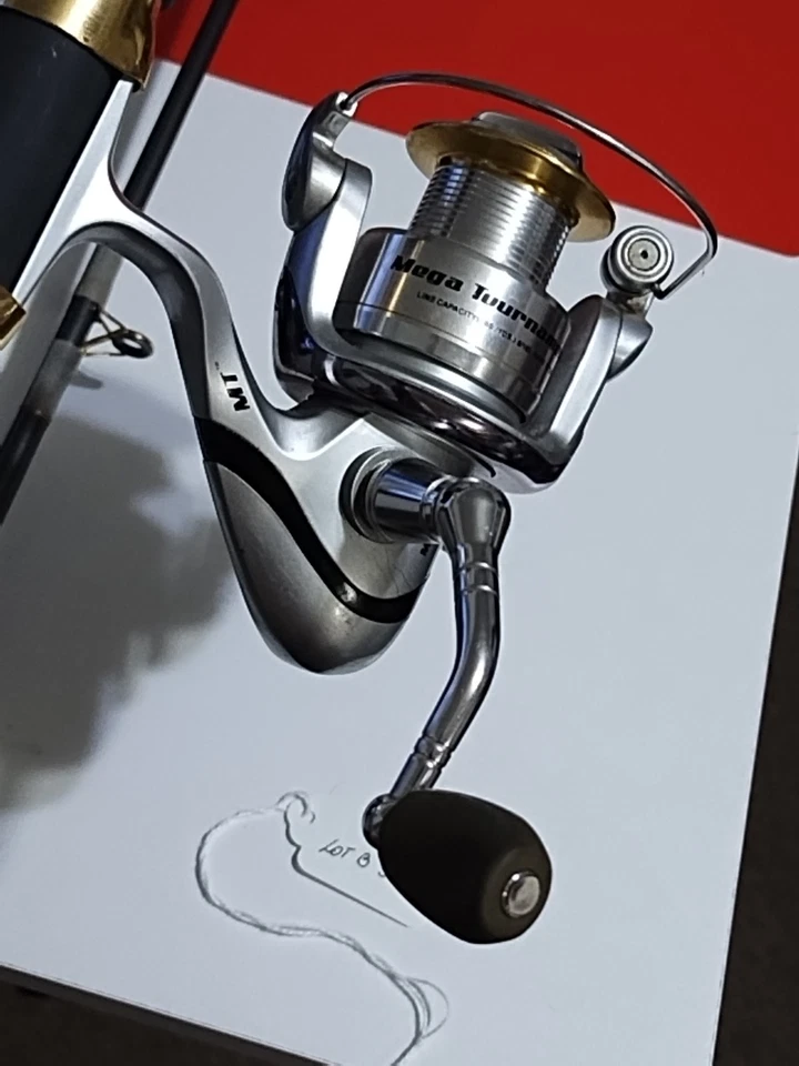 Spinning Fishing Rod Bass Pro 8'6" Med 12-25lb And Reel Mega Tournament - Image 4 of 4