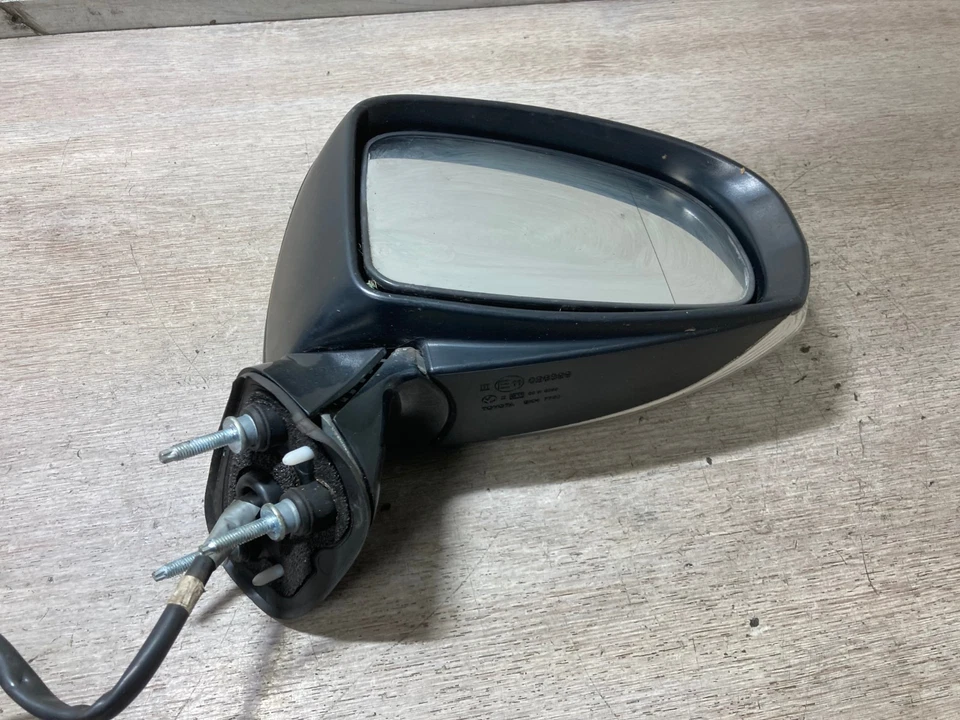 2011 TOYOTA AVENSIS ESTATE PASSENGER & DRIVER SIDE FRONT WING MIRRORS PAIR - Image 4 of 4