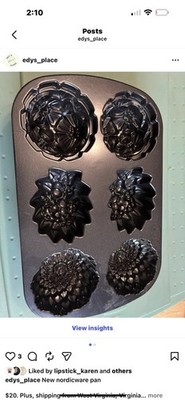 NORDIC WARE  BOUQUET FLOWER CAKELET CAKE PAN.unused