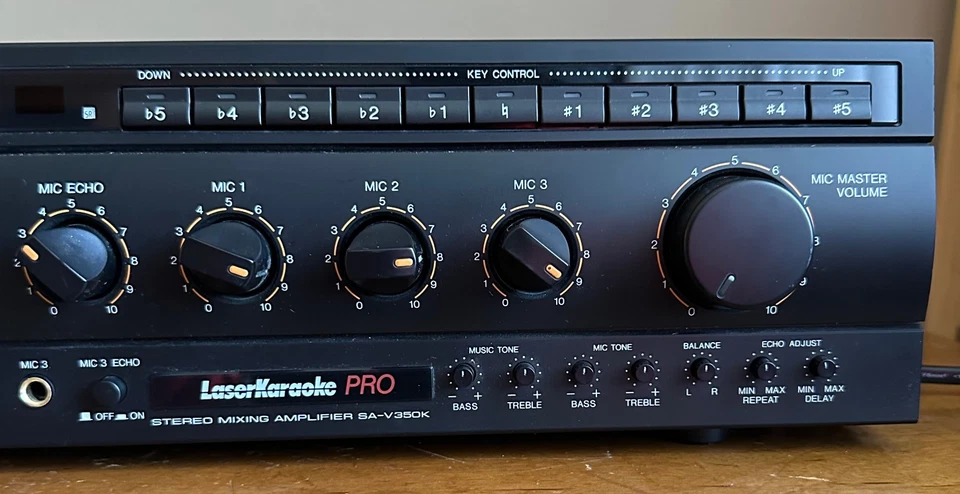 Pioneer SA-V350K LaserKaraoke Pro Stereo Mixing Amplifier - Image 3 of 4