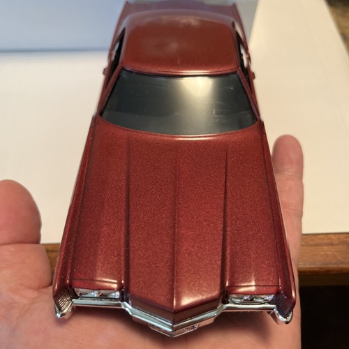 1971 Oldsmobile Toronado Plastic Promo Model By Johan 1/25 Scale Venetian Red - Picture 5 of 12