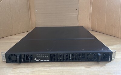 Cisco ISR4431/K9 mit SecurityK9 & UCK9 & IPBaseK9 + PVDM4-64 + Brackets