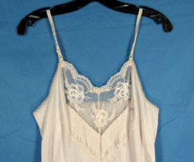 VTG BODY LITES Silky NYLON Mesh Lace PLEATED BODICE Silver CHEMISE/SLIP 34