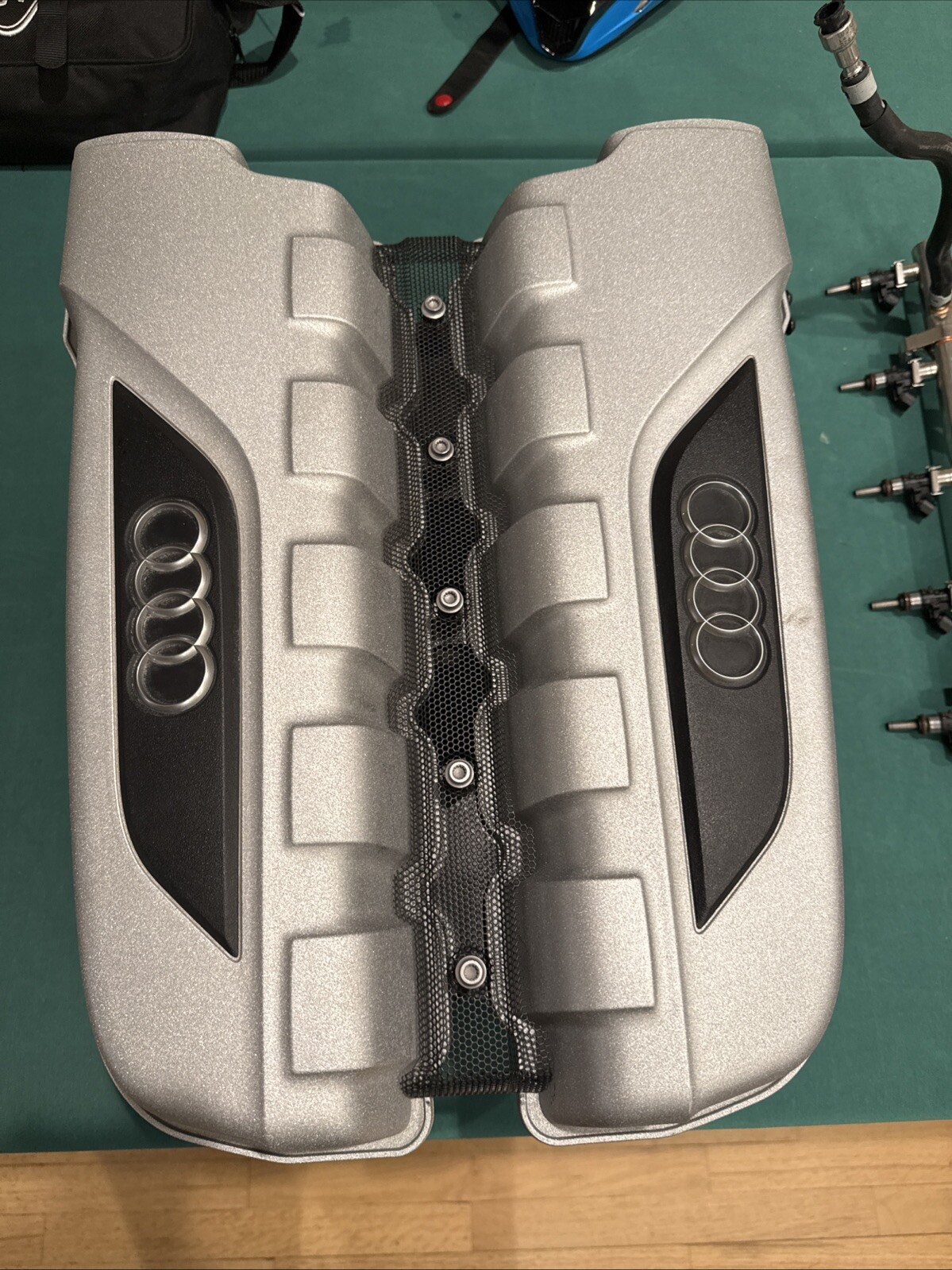 2020 15 16 17 18 20 21 22 23 Audi R8 5.2L V10 Intake Manifold - Bare New OEM