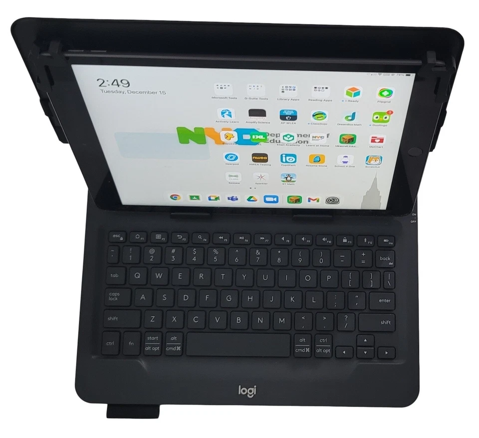 Logitech Universal Keyboard Case for Apple iPad 10th Generation 10.9" 920-008667 - Image 3 of 4