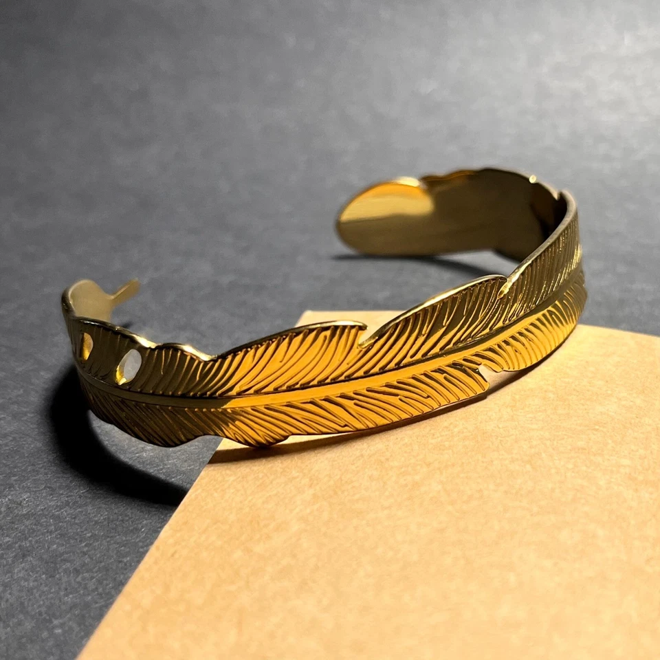 Impresionante Elegante Brazalete Brazalete Pluma Chapado en Oro Foto 2 de 4