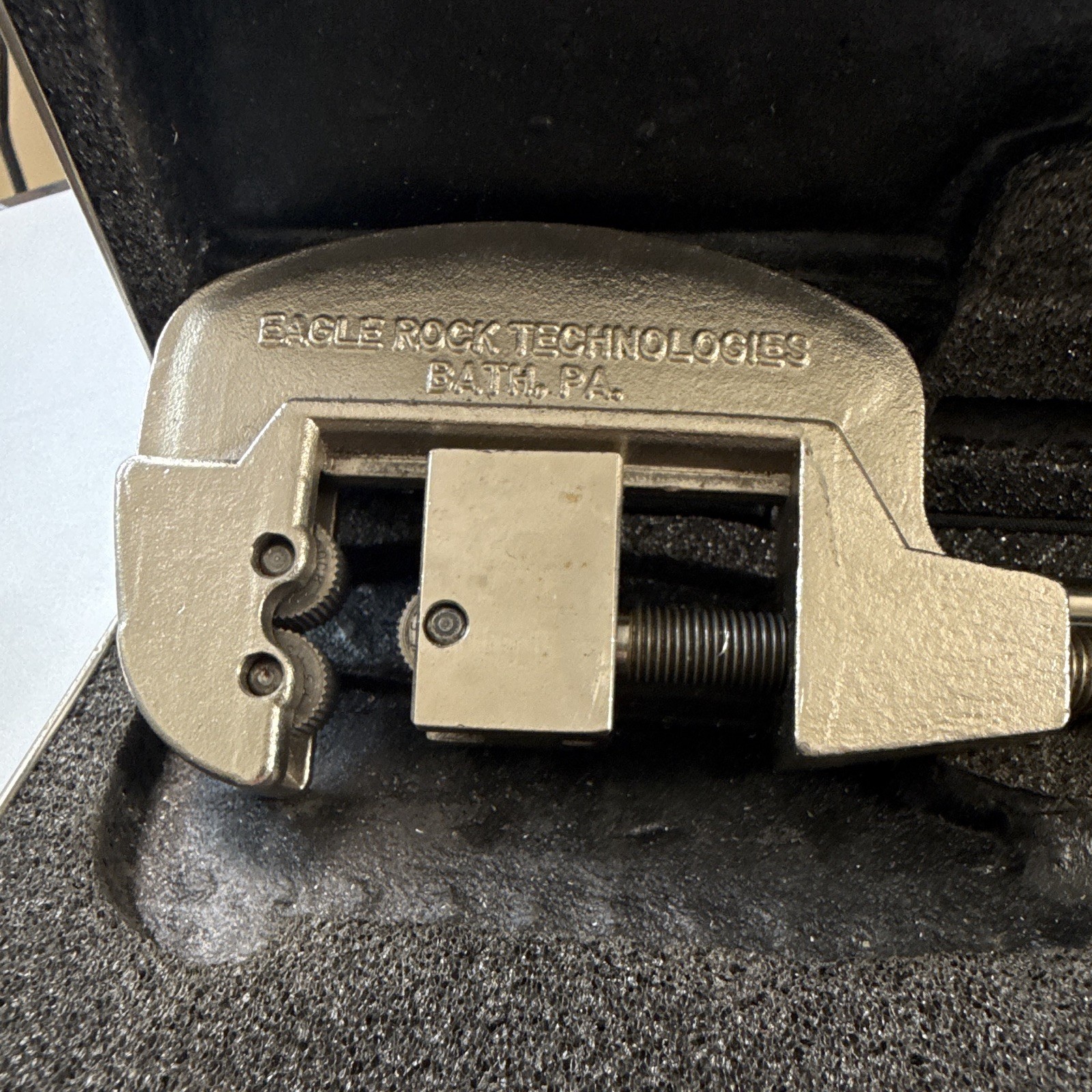 Eagle Rock Tech. AI-20700 Knurling Tool 1/8 to 1 inch. Light to medium 3 heads
