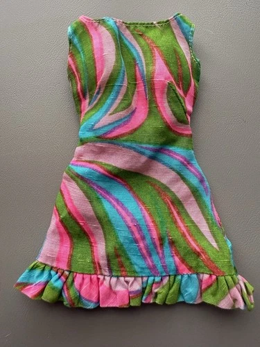 Vintage 1968 Barbie Doll Swirly Cue Mod Fashion Dress Outfit #1822 Green Pink