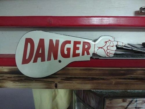 VINTAGE DANGER POINTING HAND ARM PORCELAIN METAL SIGN AUTO PARTS GAS OIL MOTOR