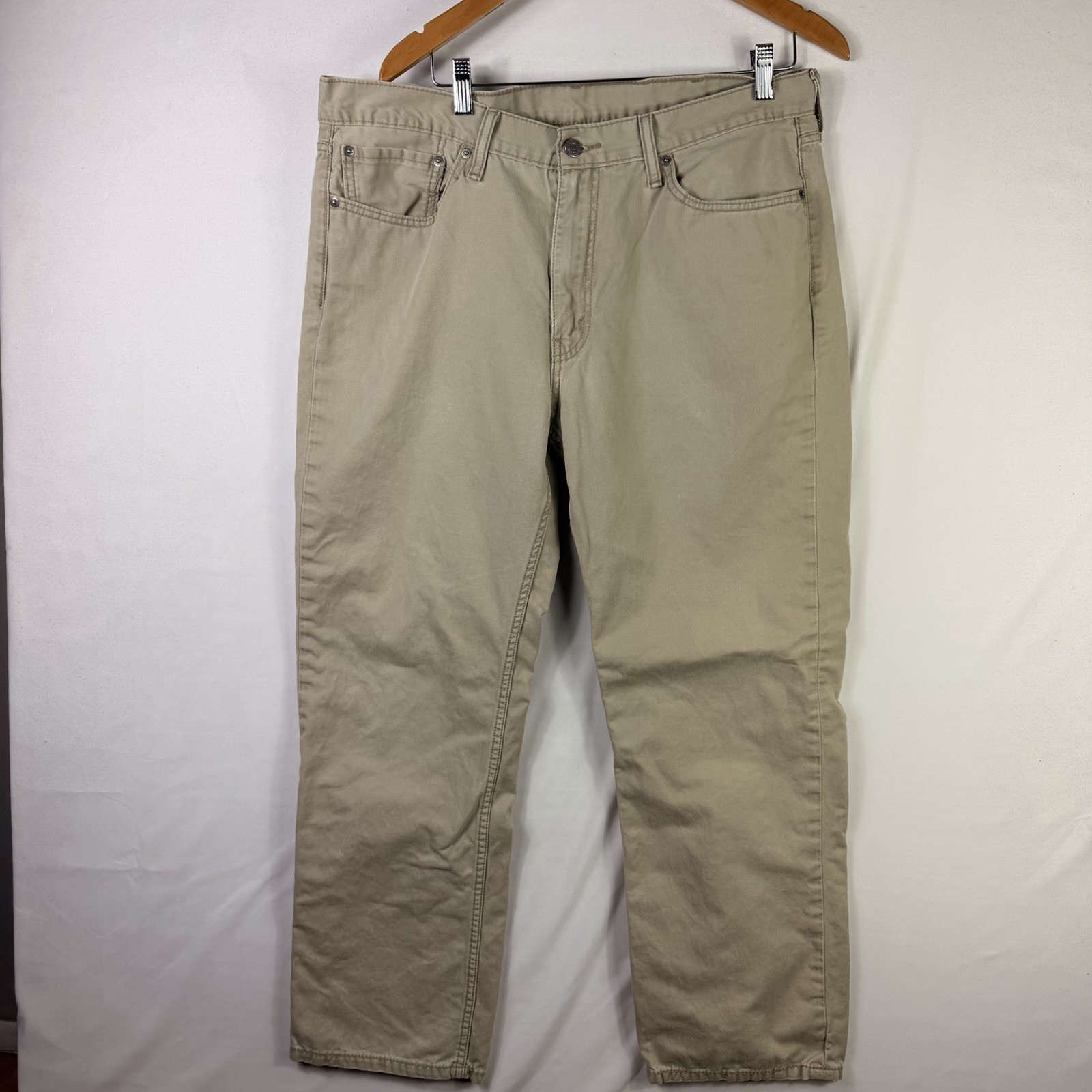 Levi's 514 Jeans Men's 38x30 Straight Fit Beige Light Wash Denim 100% Cotton