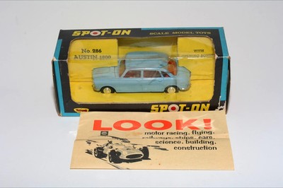Spot-On 286 Austin 1800, Virtually Mint in Complete Original Box