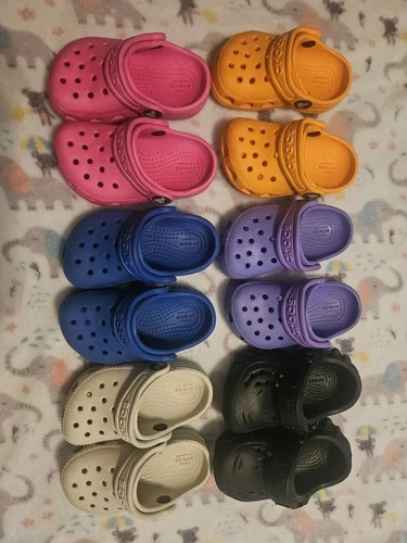6 Pair Crocs Size 5c Toddler