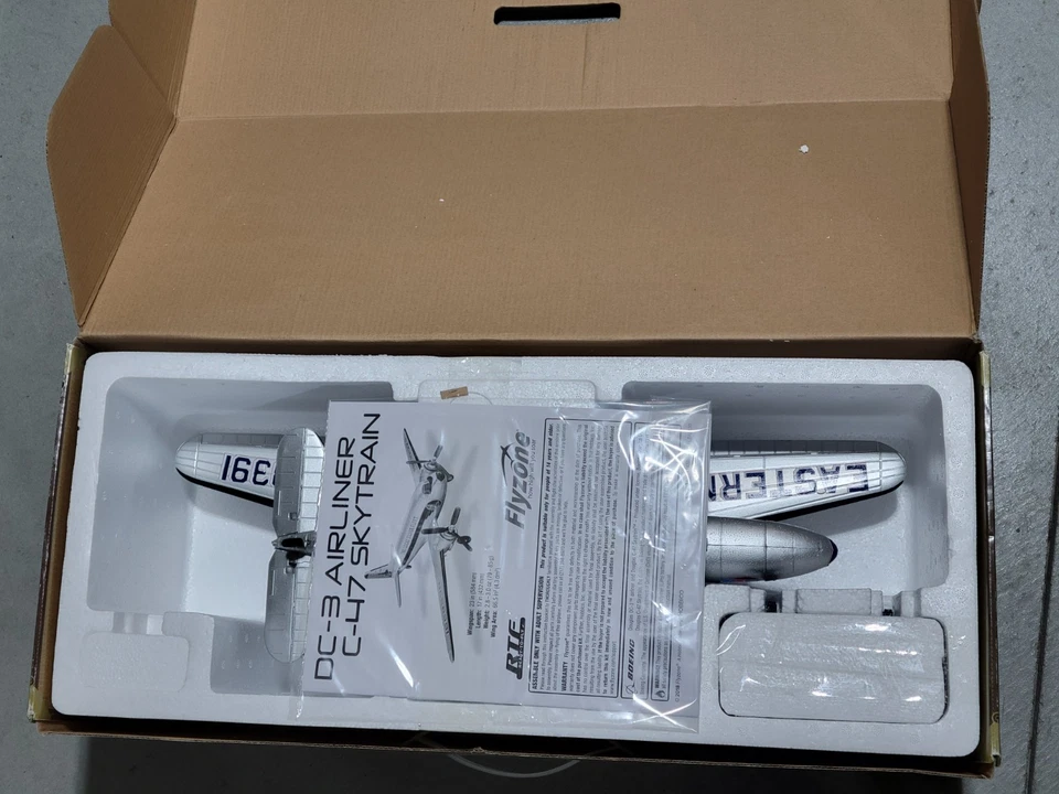 Neu Micro Douglas DC-3 Flugzeug RTF 23" Flyzone FLZA2420 ParkZone Eflite Hobbico - Bild 3 von 4