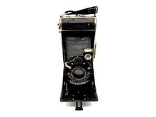 Voigtl nder Folding Camera With Anastigmat Voigtar 1:6.3