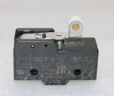 OMRON Z-15GW22-B Switch SPDT Chassis Mount | eBay