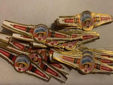 Rosy Mantel    lot of 25 pictorial cigar bands