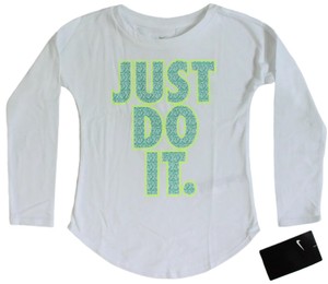 girls nike apparel
