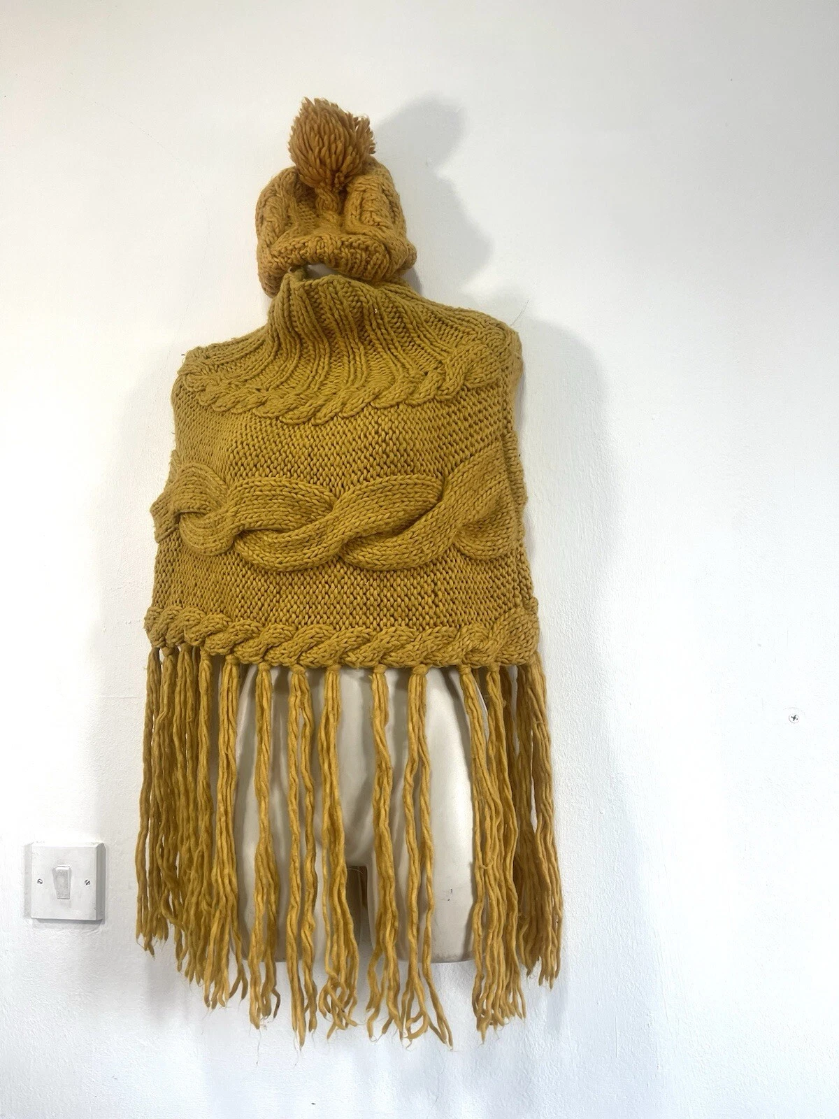 Amber Wool Cape Poncho Hat Size M