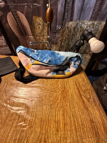 Vans Ward Cross Body Pack Bag in Multi Tie-Dye