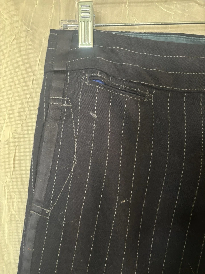 American Eagle Talla 6 Azul Pantalón Rayas Línea Azul A lo Largo de la Hebilla Exterior de la Pierna Foto 2 de 4