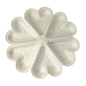 Heart Shortbread Mold Ceramic White Embossed MoMA Staffordshire Reproduction 