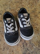 vans infant black white sneakers slip-on 4 skater