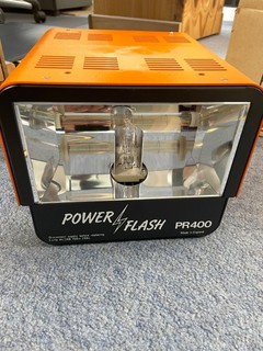 Powerflash PF PR400 Studio lighting with flash Tripod mountable