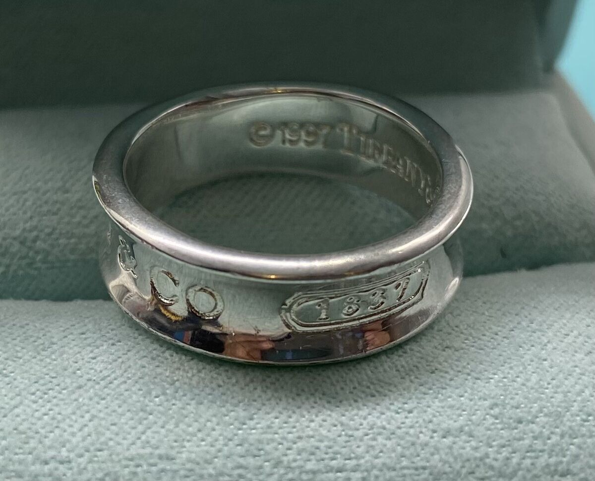 1997 Tiffany & Co. 925 Sterling Silver Concave Band 1837 T 1997 Tiffany & Co. 925 Sterling Silver Concave Band 1837 T