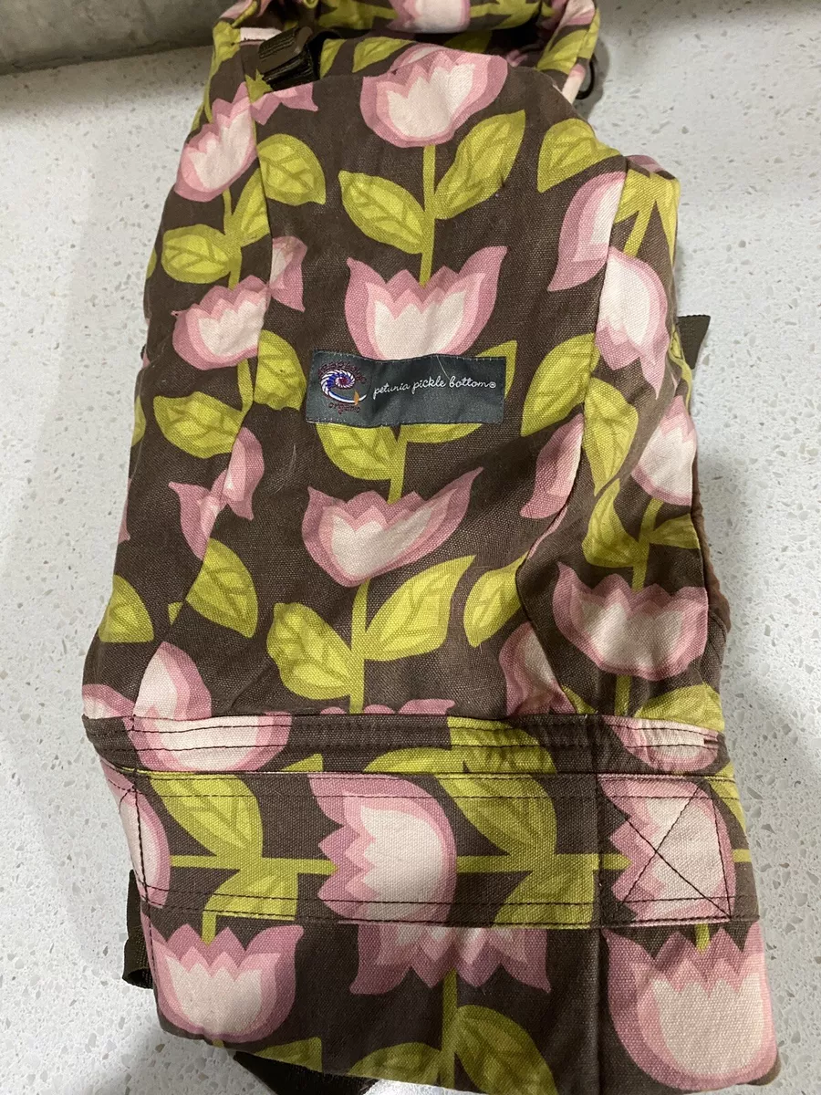 Petunia pickle ergo carrier top