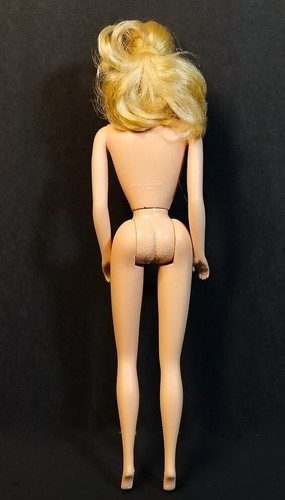 VTG BARBIE BLONDE MATTEL CHINA 1966 BODY, 1998 HEAD TWIST & TURN NUDE - Picture 7 of 9