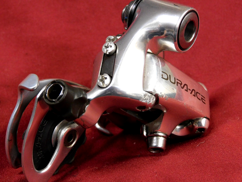 Vintage 2002 Shimano Dura-Ace RD-7700 Short Cage 9 Speed Rear Derailleur - Picture 2 of 9