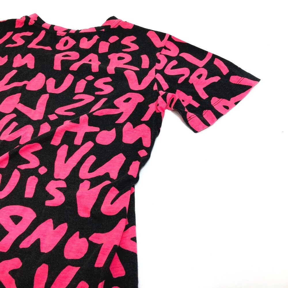 LOUIS VUITTON Graffiti T-Shirt Size S Pink X Black Auth men LOUIS VUITTON Graffiti T-Shirt Size S Pink X Black Auth men