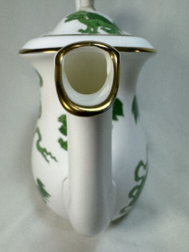 Wedgwood Green 'Chinese Tigers' Williamsburg 7-Cup TEA POT - Hairline - Picture 6 of 12