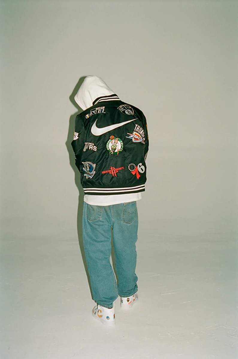 Supreme / Nike®/NBA Teams Warm-Up Jacke… s-l400.jpg