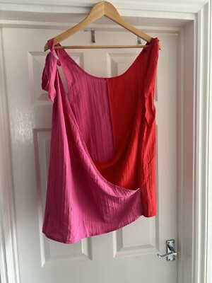 Ladies Size 16/18 Red Pink Top Unique Preowned Summer Used