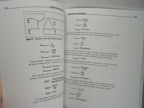 Preowned Delmar's Standard Guide to Transformers - Foto 3 di 8