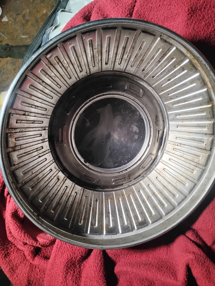 Tapacubos Ford Galaxie/Fairlane/Ranchero/Falcon/Personalizado 500 65 66 Rueda-B 1965 1966 Foto 3 de 4