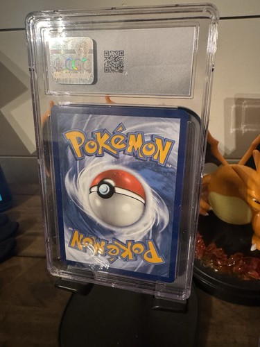 CGC 10 Pikachu GG30/GG70 Crown Zenith Galarian Gallery Pokemon Graded Card 2023 - Picture 2 of 2