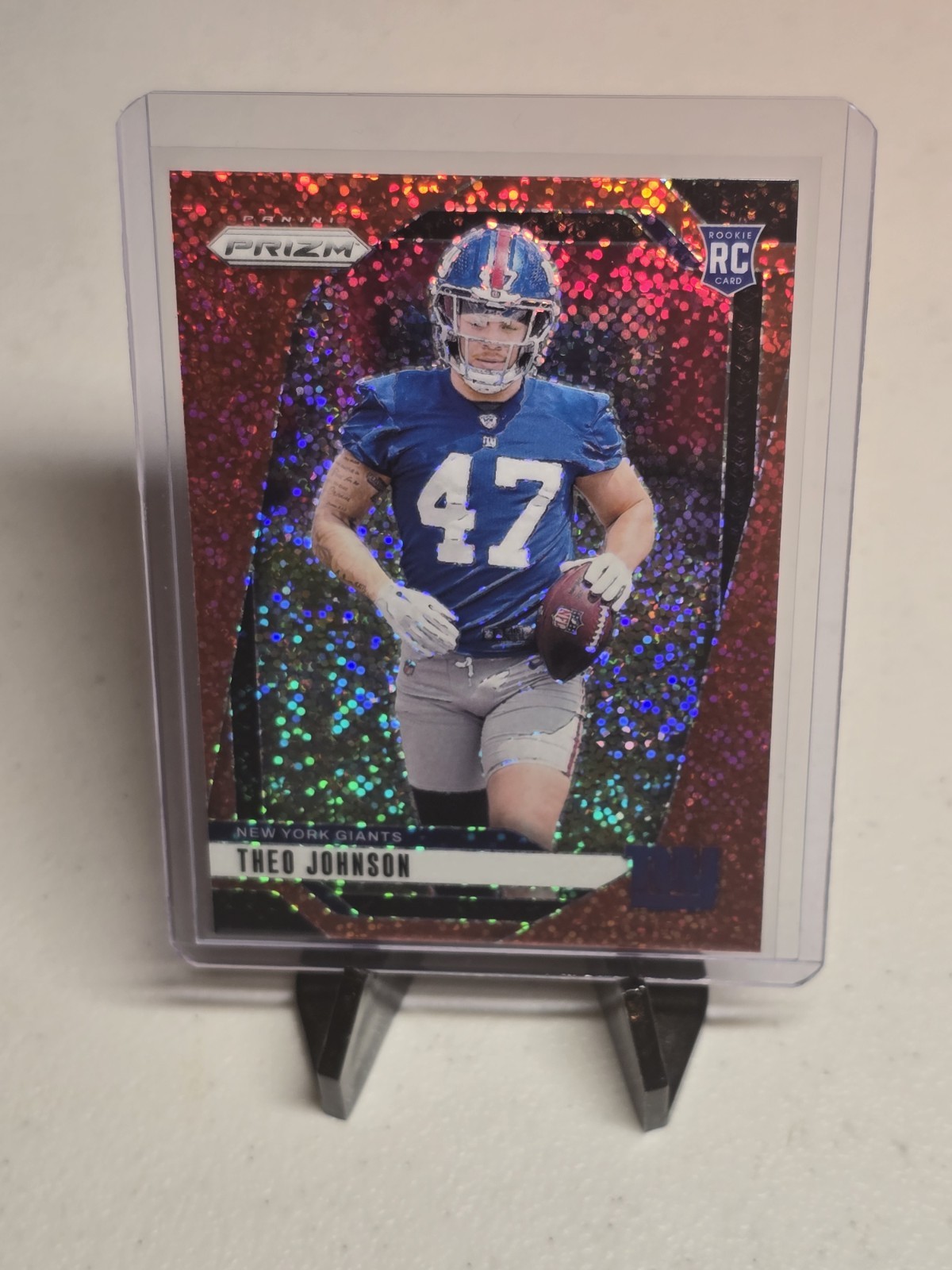 2024 Prizm Theo Johnson (RC) Red Sparkle #390 New York Giants