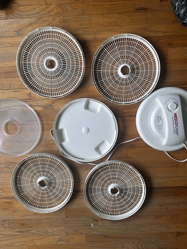 Nesco American Harvest FD-60 500 Watt disidratatore alimentare e macchina a scatti con 4 vassoi - Foto 6 di 8