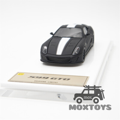 Modellino Auto DMH 1:64 – Ferrari 599 GTO In Resina, Edizione Limitata Con Base