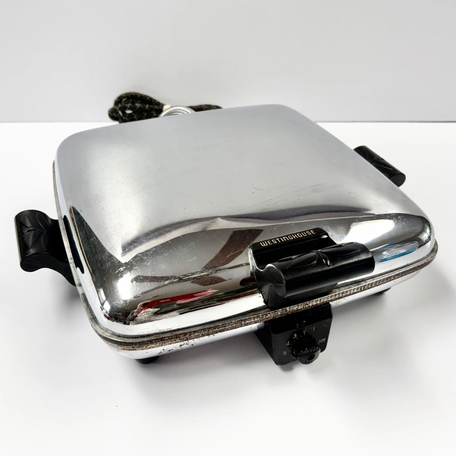 Vintage Westinghouse Waffle Maker Chrome Model SG-WB-521 Tested