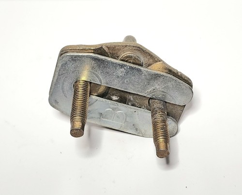 1997-2001 Dodge Ram Door Latch Striker Spacer Plate w/ Screws 4520289AB - Foto 5 di 6