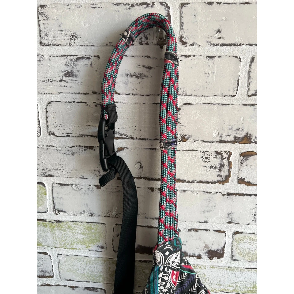 Bolsa lateral Kavu estampa multicolorida usada  - Imagem 3 de 4