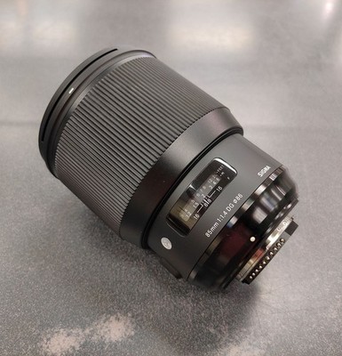 Sigma 85mm f/1.4 DG HSM Art Lens for Nikon F Mount Cameras
